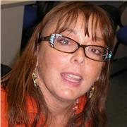 Salve, mi presento: io mi chiamo Francesca Angelucci